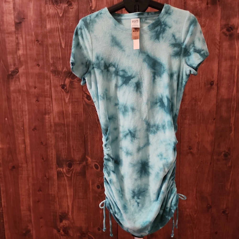 PINK Victoria's Secret Light Blue Top